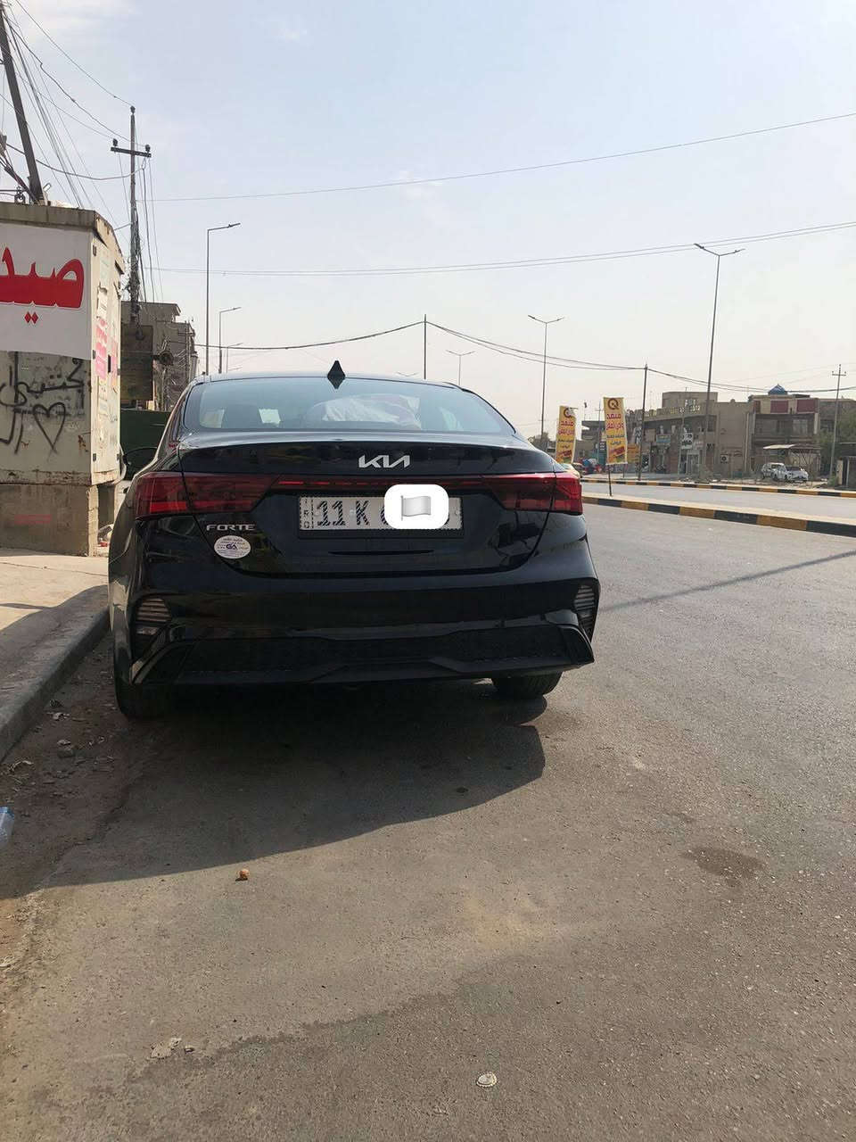 كيا فورتي 2024 وارد أمريكي 🇺🇸
📍 رقم بغداد بإسمي 
⚙️ المحرك: 2000 دوش

ماشيه 19 الف ميل

المواصفات:
 • رادار أمامي
 • تحديد مسار / سياقة ذاتية
 • Auto Brake – توقف ذاتي عند الاقتراب ⛔️
 • كاميرا خلفية دوّارة 📷
 • شاشة كبيرة تدعم Android Auto / Apple CarPlay 📲
 • فول تحكمات ستيرن
 • 3 أنظمة قيادة: Sport / Normal / Smart
 • كروز مثبت سرعة
 • ويل كب كروم
 • منافذ USB / AUX / 12V
 • 4 دسك + ABS + مانع انزلاق

✅ السيارة بدون أي نقص
🟢حادث بنيد فقط مبدل 

📍 العنوان: بغداد – الرصافة

📞***********
