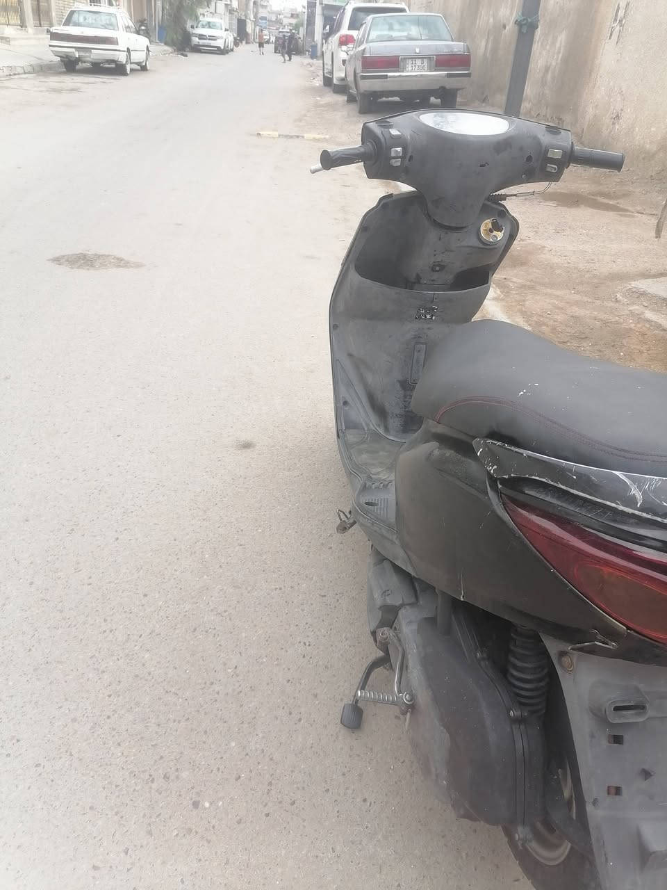 السلام عليكم دراجه ابريز للبيع سعر ٣٥٠وبيه مجال شي بسيط  دراجه حلوه وشلعه ومعدل تاكل الكاع اكل مكاني بغداد مدينة الصدر اتصل وتدلل***********
