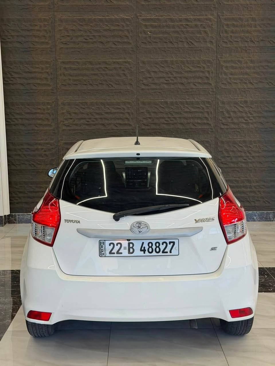 Toyota Yaris
2016
Xaliji
189,000km royeya
Be mshkela w be ayba
2 je gchkay PDR a 
Be sbugha w be ledrana sayaraka
***********
———————————————
تويوتا يارس
٢٠١٦
خليجي
١٨٩.٠٠٠كم ماشية
سيارة بدون مشكيلة مكفول
مكانين صغير بي دي ار
بدون سبغ بدون حوادث 
*********** أربيل, العراق
