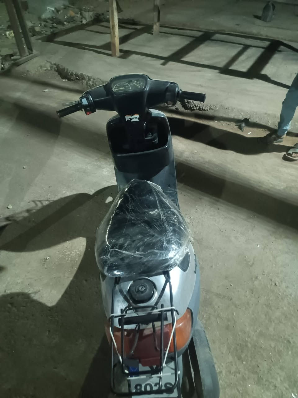 بوتين للبيع نضيف حيل سعر ٣٥٠ وبي مجال مكلف بنشر ‏‪***********‬‏
