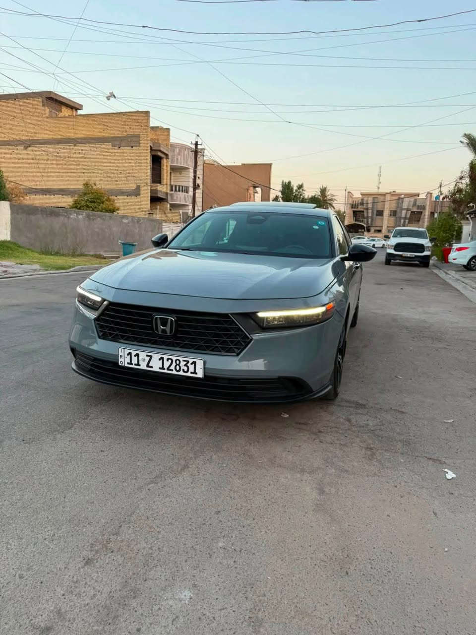 هوندا اكورد 2024 سبورت
ماشيه ٢٩ الف فقط 

رقم بغداد بأسمي شخصياً 

ضرر السياره جاملغ الامامي جهة السايق فقط بدون دواخل الدعاميه الاماميه الاصليه مالتها بدون اي ضرر داخلي من ناحيه شاصي او صدر او ويل و ضررها موضح بالصور  بدون اي نقص السيارة

مواصفات السياره فول مال السبورت مابيها اي شي نقص فتحه و بصمه و تشغيل عن بعد و رادار امامي وجانبي ويل مال سبورت وباقي المواصفات المعروفه 

السعر  210 و بيها مجال بسيط 

مكان السياره بغداد حي الخضراء 

رقمي ***********
