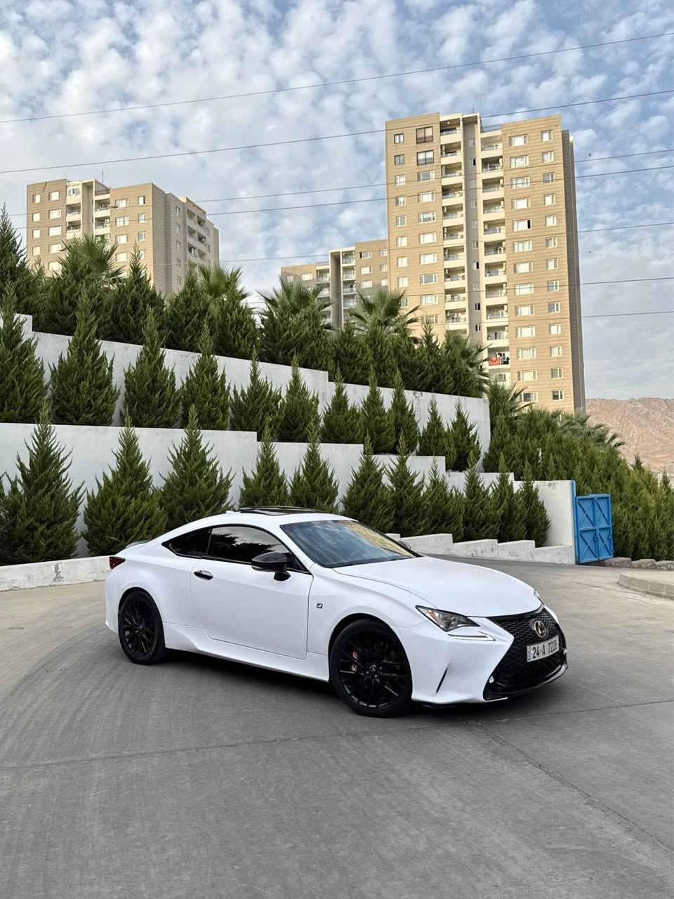 ...﷽ ...

 من المميزات و النوادر  Lexus RC-200 F Sport 

الموديل : ٢٠١٧ | 2017
اف سبورت أعلى فئة | F sport
السيارة مغلفة PPF 

فول فول مواصفات 
داخل احمر - كشنات تبريد تدفئة + خزن
فتحة سقف سلايت - كيج الكتروني متحرك
رادار و نقطة عمياء كامره و تحديد مسار 
وحساسات و سقف شامو و بعد كلش هوايه مواصفات 

اخوان السيارة بيها ٣ مكانات صبغ  بدون دواخل
ايرباك سستم حادث سطحي

 السيارة رقم دهوك بشرط التحويل
ملاحظة رقم السياره مو وياها انطيك غير رقم

محرك 4 سلندر توربو 
ماشية فقط 90 الف مايل 

مكان السياره دهوك 
( السعر 135 ورقه فقط )
و ليشوفها غالية يعبر المنشور بكلمة طيبه 

*********** | *********** دهوك, العراق
