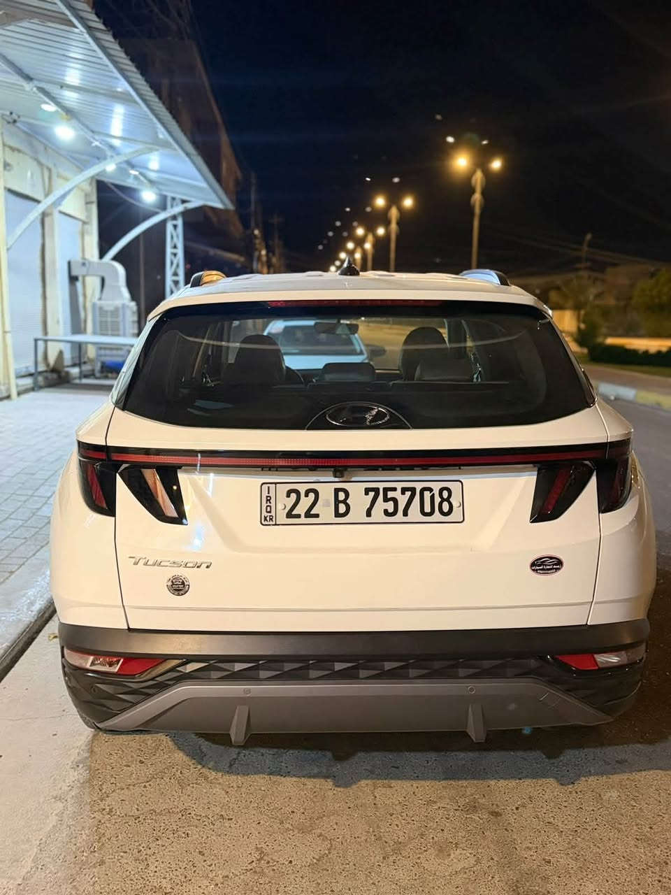 توسان موديل 21 سياره ماشيه 141 km سياره بيه سونار مثل ما موضح ب سونار رقم اربيل كشنين كهرباء وسياره جلد وبصمه سعر 175 بيه مجال بسيط رقم ***********
