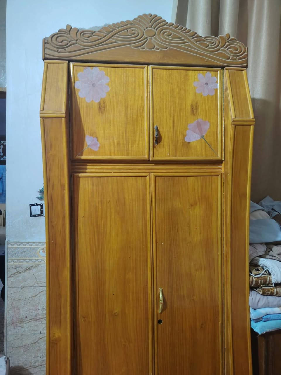 غرفه • للبيع • بيه مجال