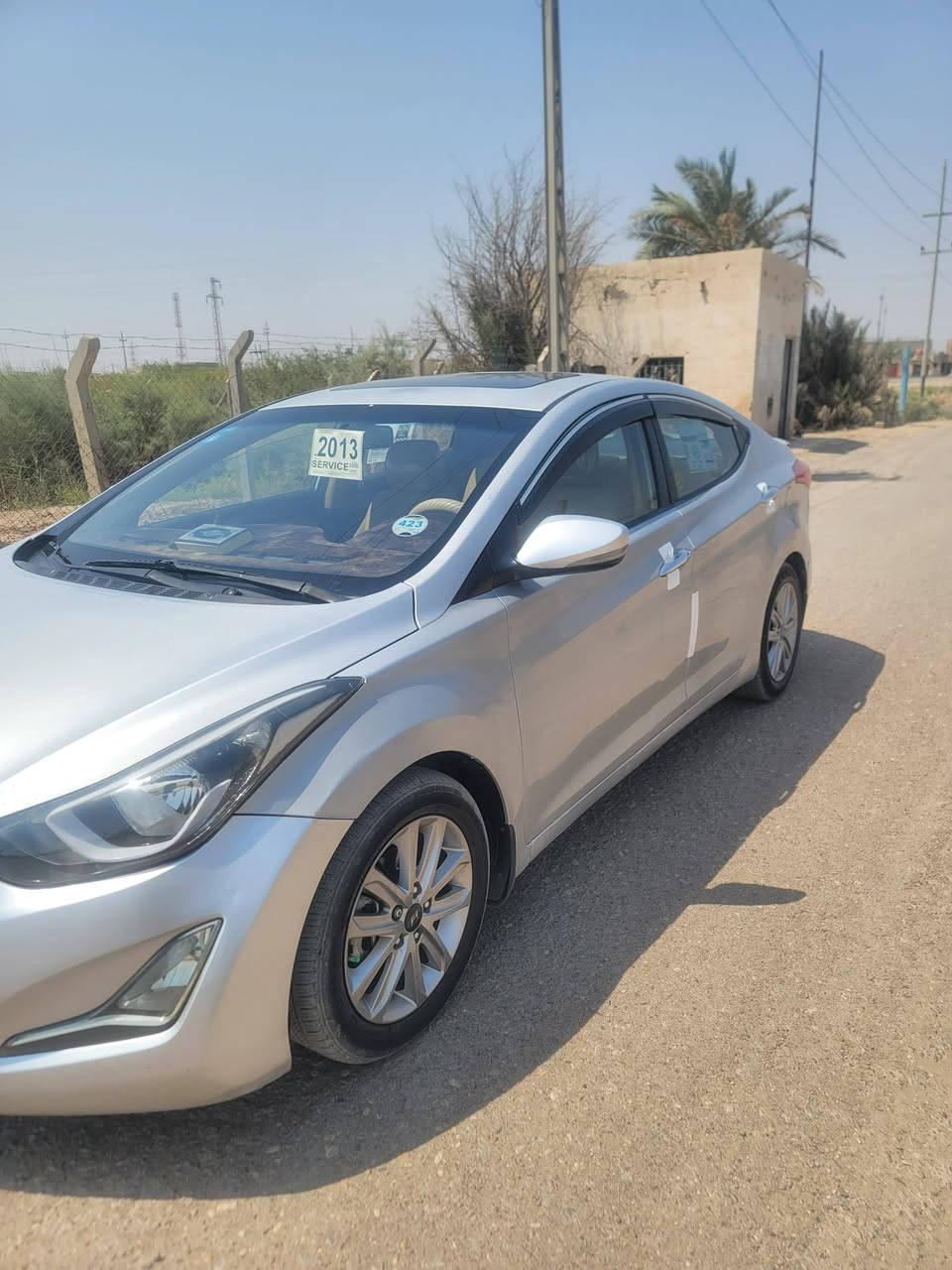 للبيع موديل 13 السعر 84 وبيها مجال خليجي بصمه ***********
