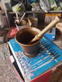 هاون للبيع السعر ٧٥الف رقم الهاتف٠٧٧٧٥١٣٩٦٩٣