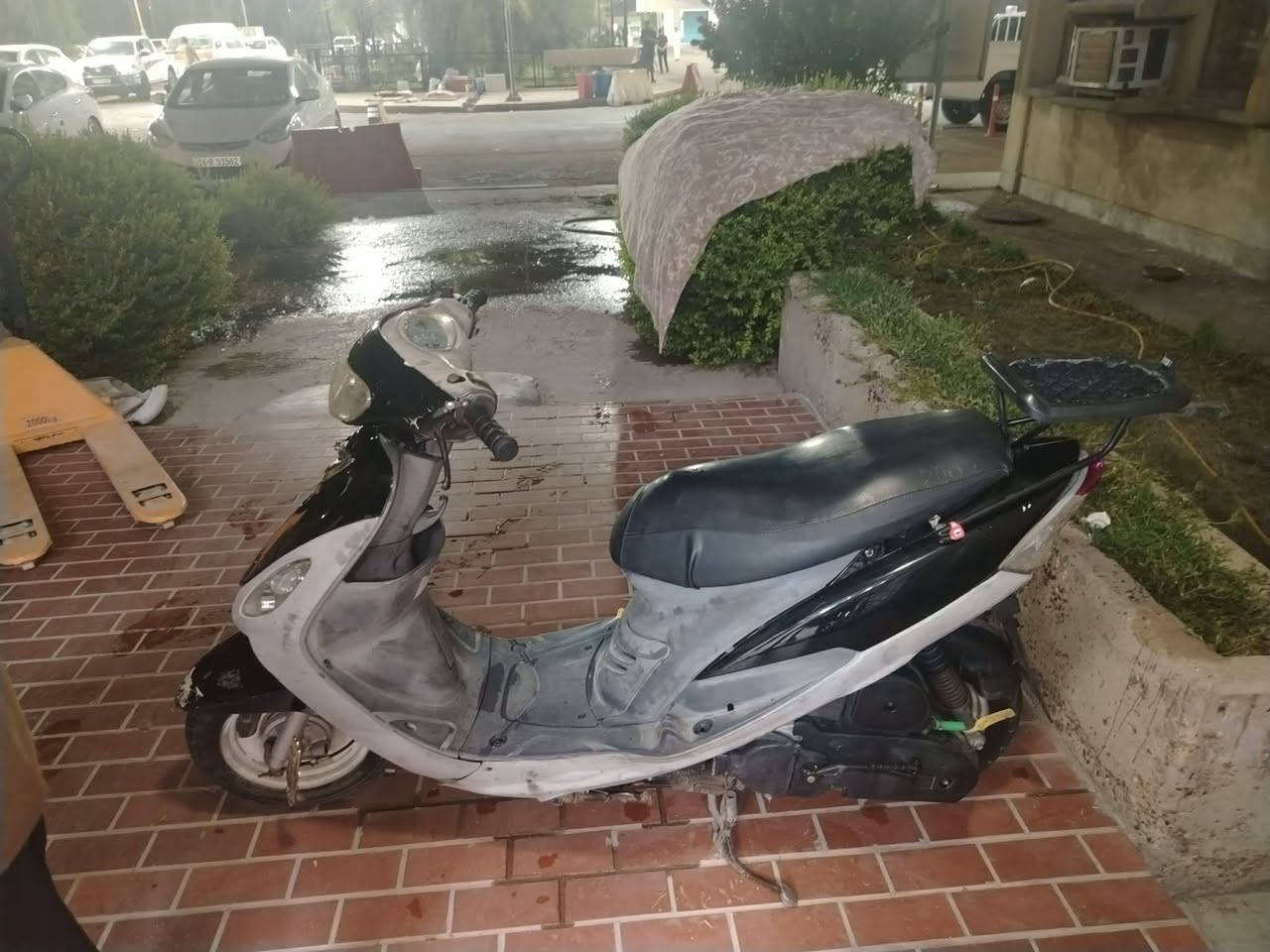ماكس منغولي مفتوحه تفجيت اصلي نكره سلف بي وكت كلها شغاله ماعايزه شي. 

مكلف بنشر راعي لدارجه 
***********

