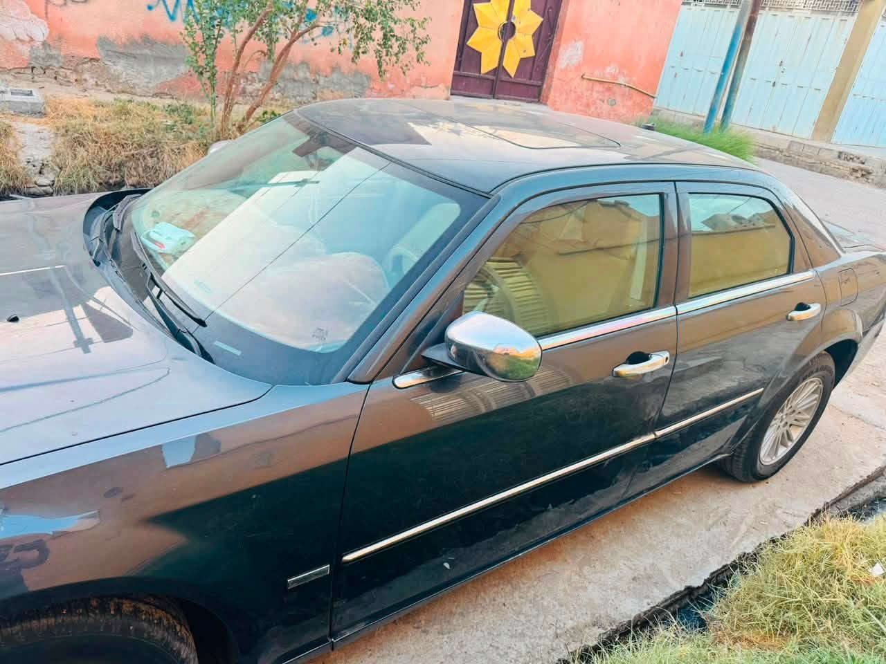 السلام عليكم
اوباما c300 
موديل 2008 
لون ازرق نيلي رقم نجف دولي 
تحويل مباشر ثاني يوم
 مكفولة كفالة باستثناء الهلالات بيهن صبغ   
السيارة فول فتحة سقف شغاله تبريد ثلج تخم تاير لايت زينون سيارة جديدة ولله الحمد 
السعر ١١٥ وبيها مجال عنواني ذي قار قضاء الرفاعي 
للاستفسار الاتصال على الأرقام التالية
***********
***********
