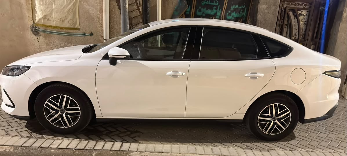 السلام عليكم
بي واي دي سيل 05
موديل 2025
ويل كروم ( ستيل )
ماشيه 10200 بحاله الزيرو
داخل ابيض 
رقم بصرة 
كفاله عامه 
بيها فقط طخة صغيرة كلش بالبنيد وشخط كذالك صغير بالباب جوة ما مبين كلش
محتويات كامله 
بصمه & كارت 
مكاني البصرة
هاتف ***********
واتساب فقط
السعر 21,750
وبيها مجال
