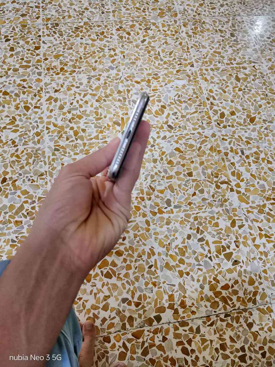اكس ماكس للبيع
ذاكره. 256
بطارية. 76
سعر. 180بي مجال جيتك
جهاز مثل ما وضح الكم بل صور
تواصل وتساب (***********)
ماشراي لا تجيني فدوه

نص مكتوب في الصور:
- nubia Neo 3 5G