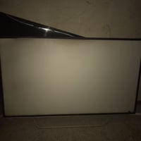 شاشة ٥٥ • عاطلة • تلفزيون