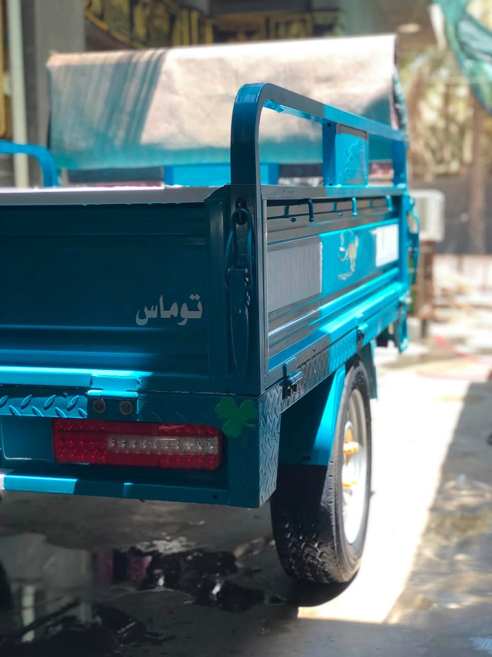 سلام عليكم ستوته للبيع مديل 23صالهه شهرين من طالعه كفاله عامه الشراي بي خير اويدلل ***********
