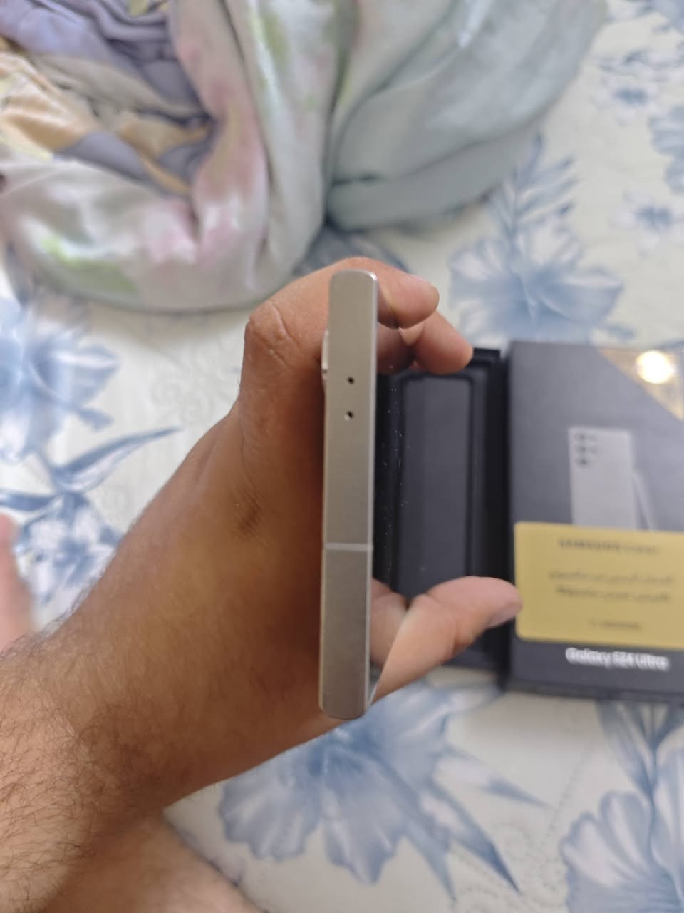 S24 Ultra 256 شرق اوسط عين الفهد
جهاز سامسونج S24 Ultra شرق اوسط عين الفهد

ذاكرة 256

الجهاز نظيف ومكفول من كلشي ما داخل اي صيانة

مبينة النظافة من الصور

ملحقاتة الكارتونة فقط

رايدة ب950 الف

مكاني بغداد الدورة
متواجد خاص او رقمي
***********

