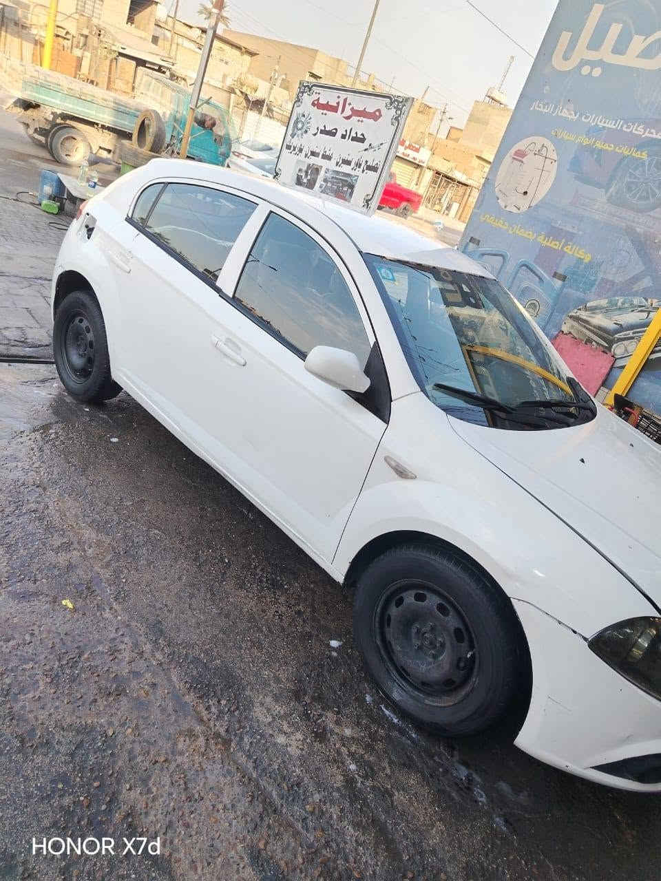 للبيع موديل 14رقم بسمي كل نقص مابيها عده كمبريسر تبريد فقط سعر 48وبيها مجال مكان بغداد ***********

نص مكتوب في الصور:
- HONOR X7d