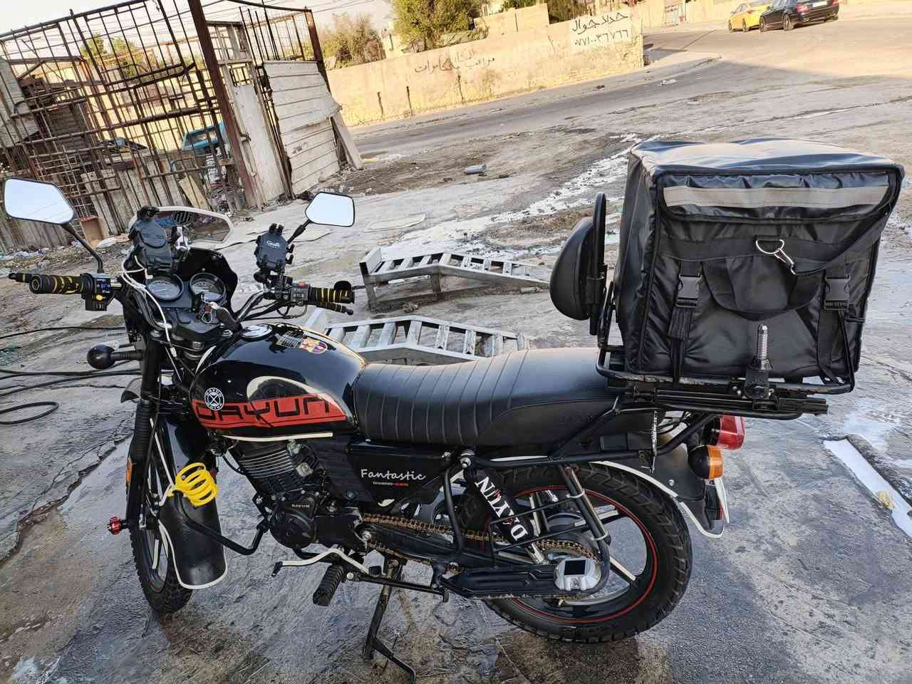 دراجه دايوان 2025 نازله بل جديد مرقمه اربيل الدراجه بيها هواي اضافات وكماليات 
الدراجه كفاله من الشاصي  وكفاله من التجفيت يعني كفاله عامه قفلها الدراجه 2650 وبيها مجال بسيط حك الجيه
