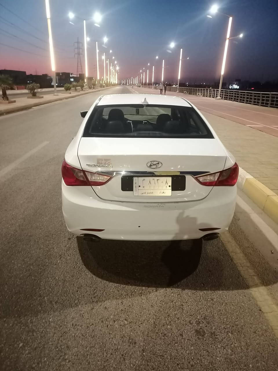 سلام عليكم
سوناتا 2013 امريكي 
محرك 2400 ليبل واحد
السياره فول مواصفات 
فتحه تحكمات بصمه
بيها صبغ ثلاث قطع
بدون دواخل السونار بالمنشور
السياره جاهزه كير محرك 
تبريد جاهزه رقم بغداد 
تحويل مباشر السعر 92 $
وبيها مجال المكان الرمادي التأميم 
*********** اعتذر عن بيع القسط
