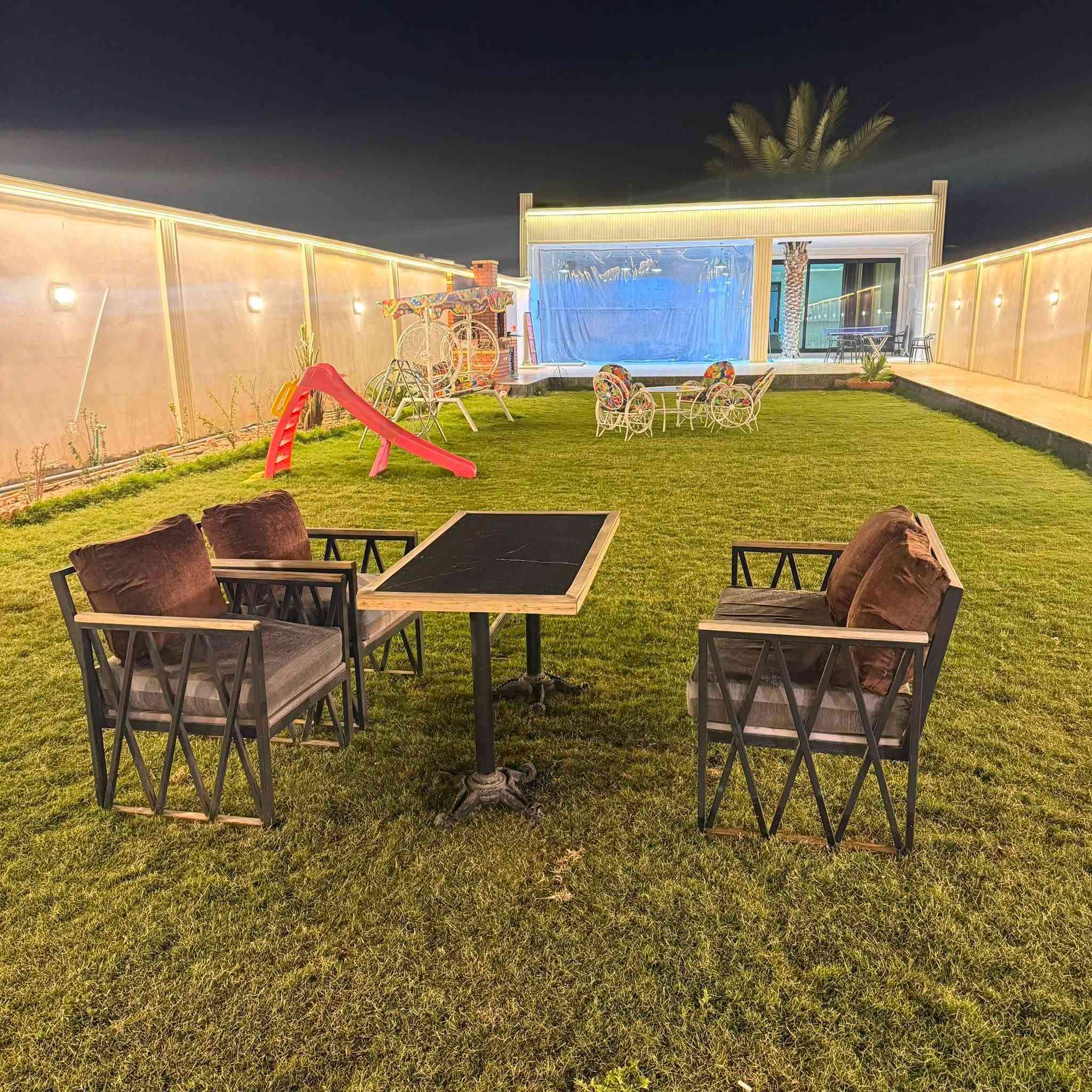 ✨سعر الشفت يبدأ ١٥٠ الف للحجز اليومي 🫶
📸عدا ايام العطل
🏡 مزرعة للايجار اليومي
🛡️ مزرعة مضمونة وموثقة
📍العنوان: الدورة البوعيثة
🏊‍♂️مسبح داخلي خارجي ذو خصوصيه ومسبح اطفال
🌿حديقة بمساحة خضراء
🎡 العاب كبار وصغار
🛏️ غرفتين نوم + استقبال كبير
📞 للاستفسار: ***********
