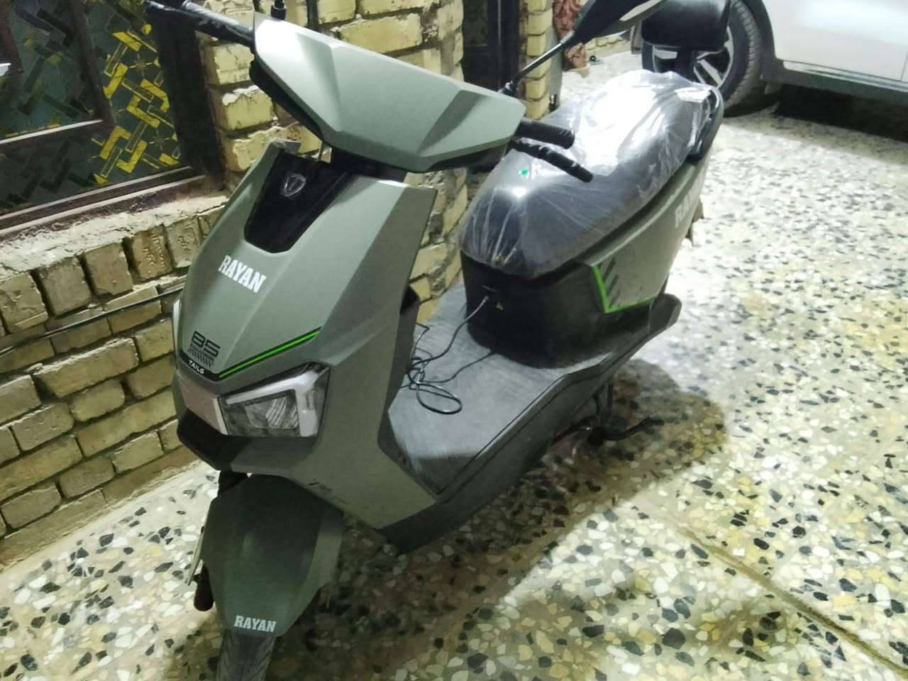 الريان زيرو  سعر مليون و١٥٠ بعدها بضمان الشركه 
سرعه ٦٠  وتكدر زيد سرعه 
وتمشيك ٧٥ كيلو
