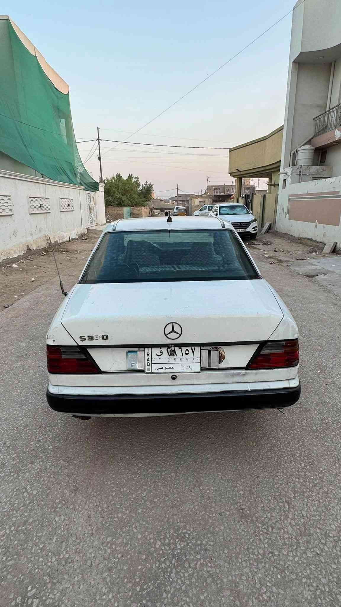 السلام عليكم مكلف بل نشر
مارسيدس دب للبيع مكينه وكير حداديه كله جديد 
رقمها بغداد 
السياره جديده تخم تاير 
سنويه  ل ٢٩ 
عنوان بابل 
السعر ٢٥ وبيها مجال 
رقم ***********
