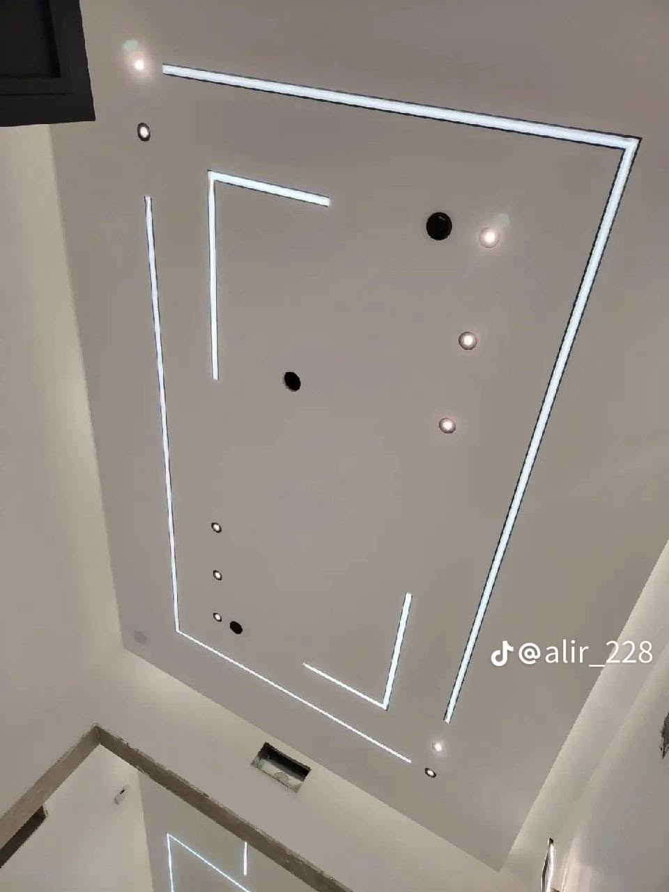 تأسيس كهرباء • بروفيل وصب • تقطير سبالت
