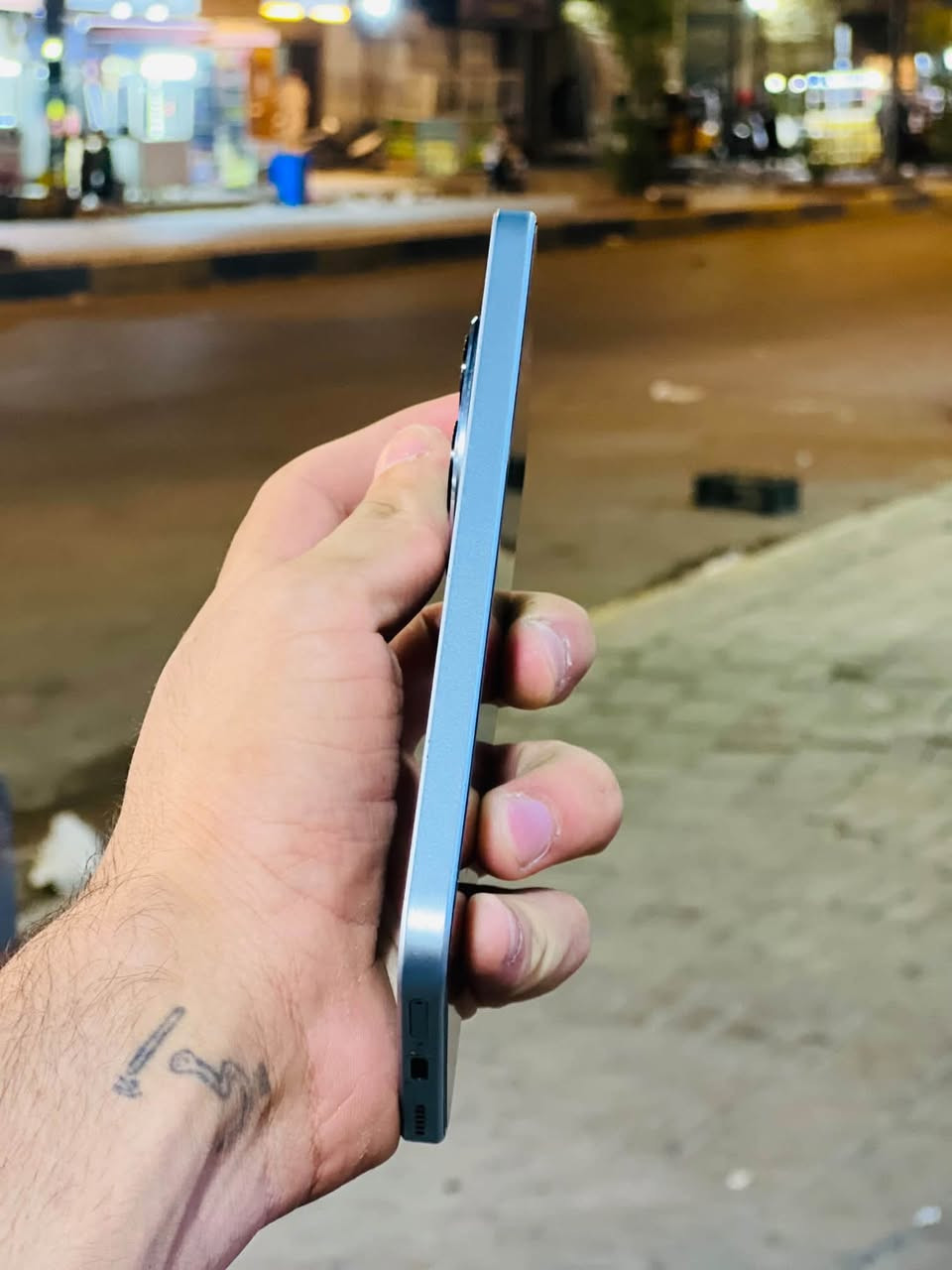 ذاكره ٢٥٦
ريدمي نوت15 برو 5G 

جهاز حيل نضيف كارتونه موجوه بدون ملحقات

سعره ٣٢٥ويرهم مراوس مع أيفون 13/14 +فرق
مكاني بغداد مدينة الصدر 
توصيل ماعندي 
*********** واتساب
