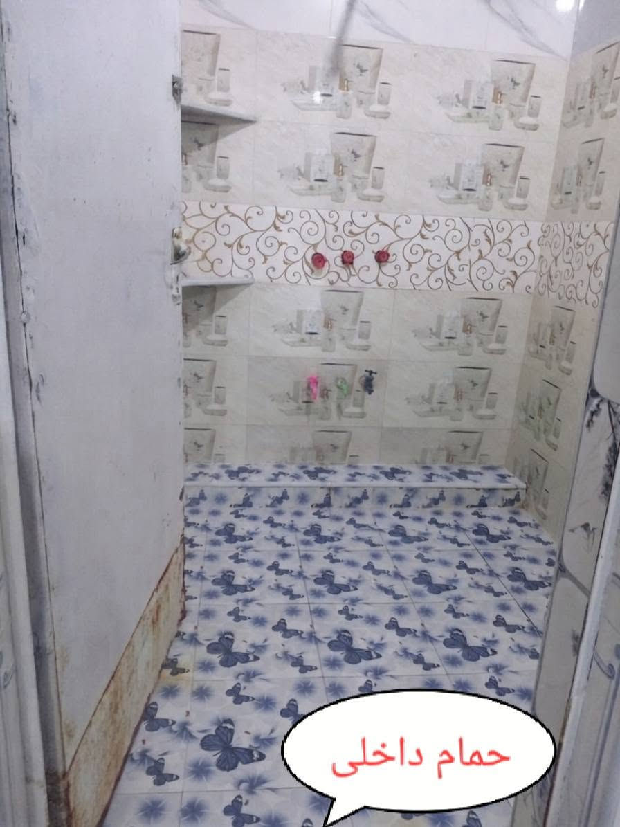 بيت للبيع حي الجهاد شارع الزنابره قرب صورة الإمام الحسين عليه السلام ثاني بيت عن الشارع مساحته 180 م
مبني بيه غرفتين وصاله ومطبخ وصحيات فقط 
الإستقبال مامبنيه وموجود مكانها 
ماسس ماء ومجاري وكهرباء للاستفسار الاتصال على الرقم ***********
