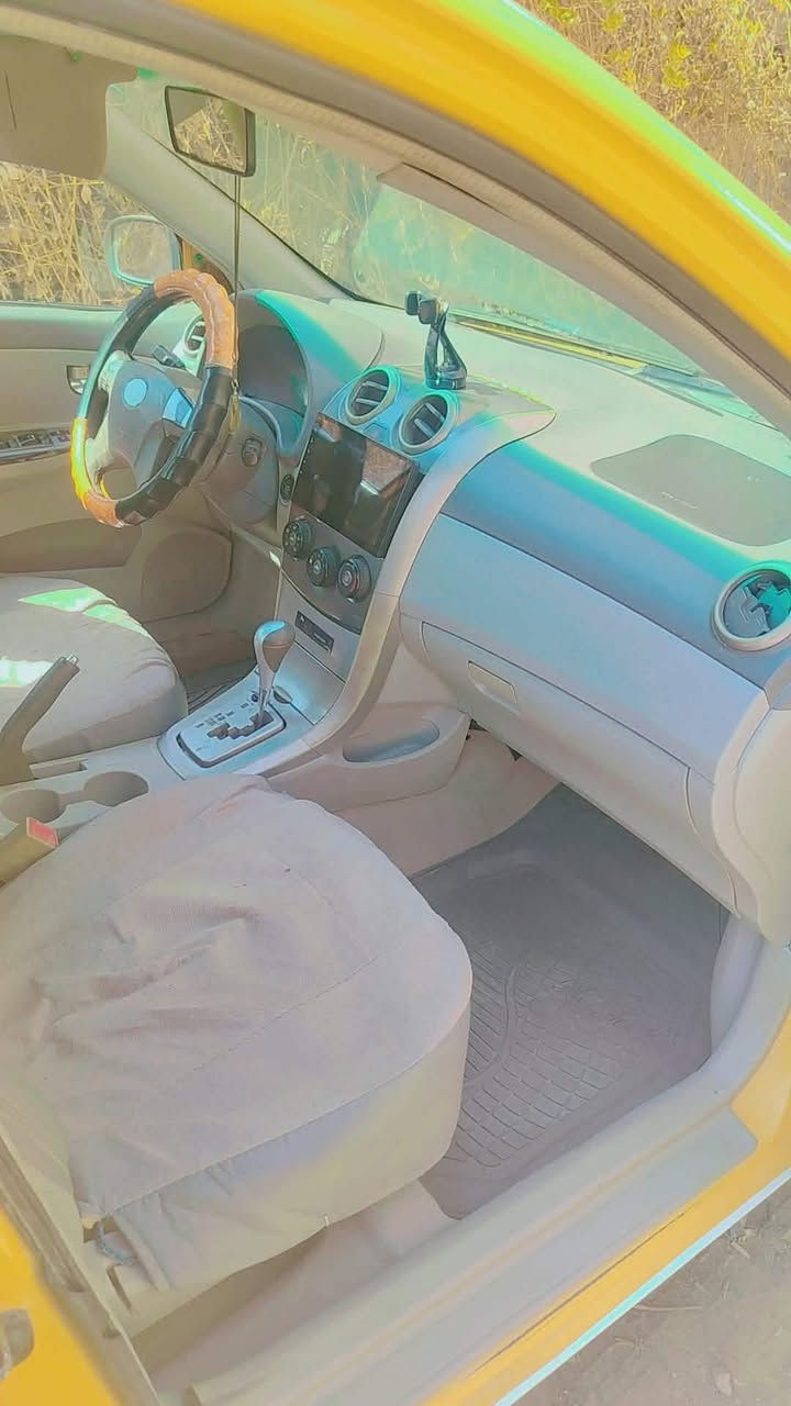BYD 2013 G3
كير اوتو  
هيئة غرامات مصفرة 
سنوية ل2027
بسمة تحويل مباشر 
السيارة اربع قطع ابيعلك حزام 
المكينة خبطت كازكيت
السعر 30 وبيهه مجال بسيط 
العنوان/بغداد
الاسفسار وتساب ***********
