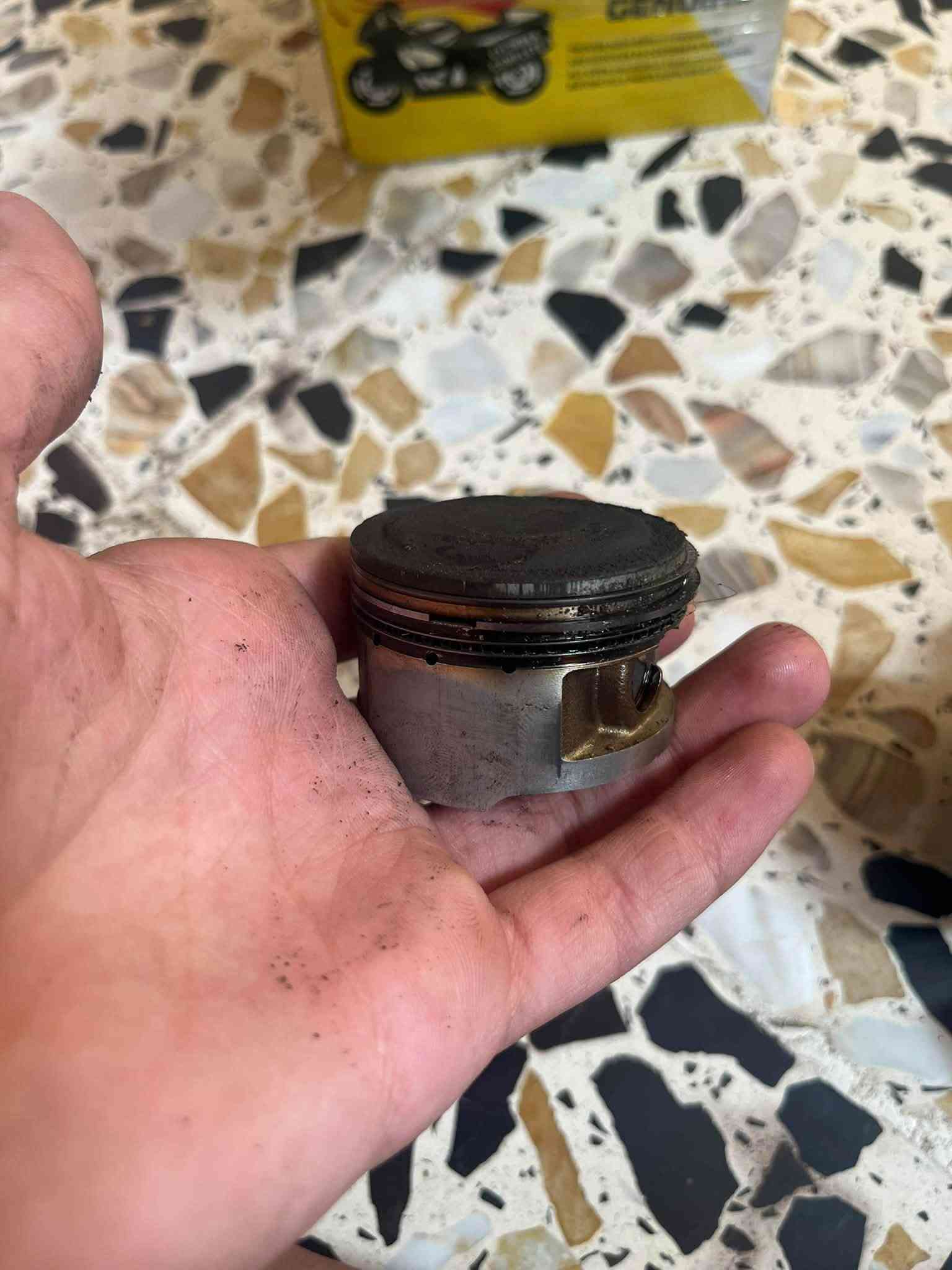 قيم وخذ ب الي يرضي الله والمكان بغداد مقابيل المرور مال الحسينية

