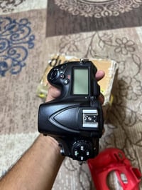نيكون 810 • فول فريم • شتر ١٣٠٠٠