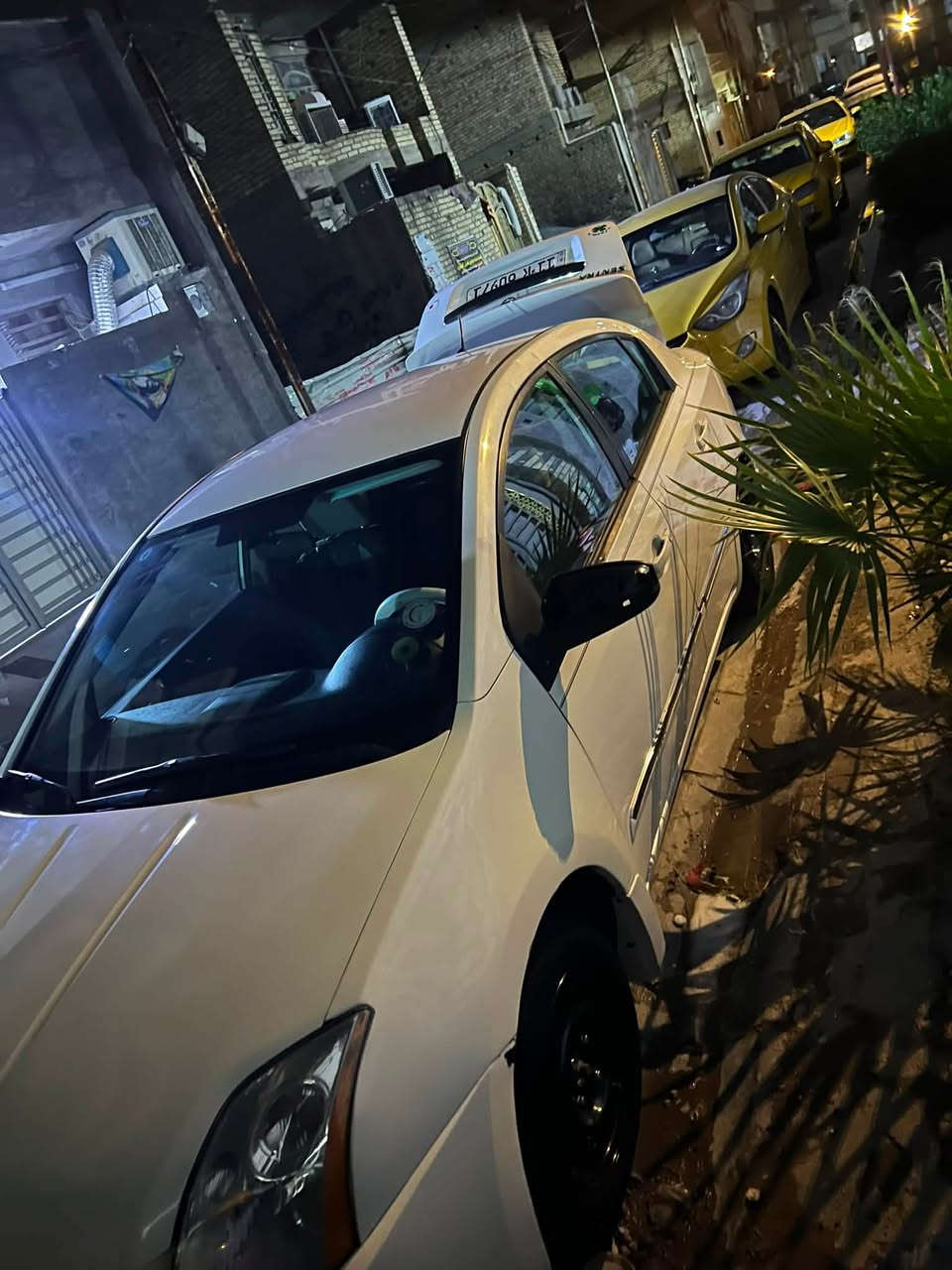 نيسان سنترا موديل 11 امريكيه
كير cvt محرك 2000

بيه قطعتين صبغ بنيد وجاملغ بدون دواخل 

ادامه كامله مسويله بلكات نوزلات مجاول فيتبم عبوه كلهاً جدد مبدلهاً 

محرك جديد مشدود 

تبريده ثلج كهربائيات كله شغاله 

دوشمه جديده 
باتري حديد شاده

بصمه السياره تحكمات ستيرن نضام سبورت 

معروضه ب68 مكاني الغزاليه 

***********
