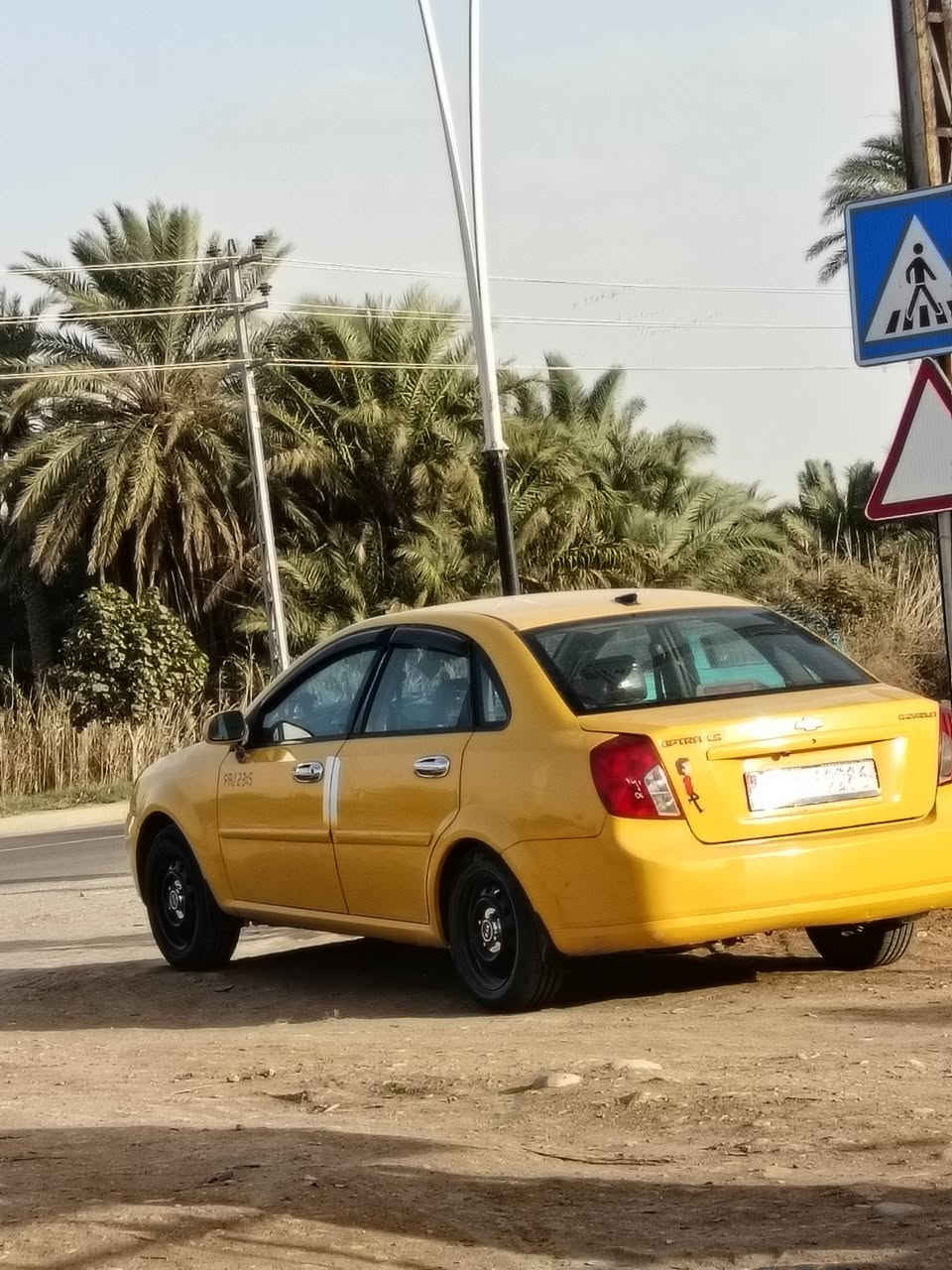 سلام عليكم للبيع فقط؟
سياره اوبتره خليجي 
مديل 2010 خليجي 
مكينه وكير خير من الله جدد
تبريد توني مسويله ادامه ثلج 
حداديه الخلفيه توني مكملها ولاماميه حلوه 
راديترات جدد باتريد جديد دوشمه جديده مانقصه شي 
تجي وتشوف بعينك عنواني الناصريه مركز لسعر 60 وبيه مجال قليل 
***********
