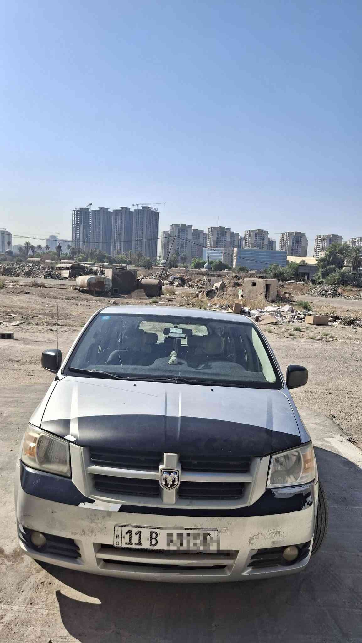 سلام عليكم
دوج كرفان موديل 2008 للبيع فولل للخير كلين تايتل بدون حادث فقط رصعه صغيره بدايه الخشم صارت اثر جراد فقط يعني مو حادث.. العنوان بغداد  ***********  شده وبيها مجال
