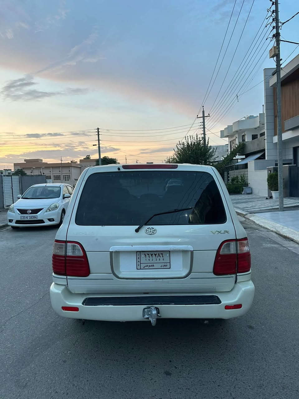 لكزس LX470 • فول مواصفات • ٢٠٠٠