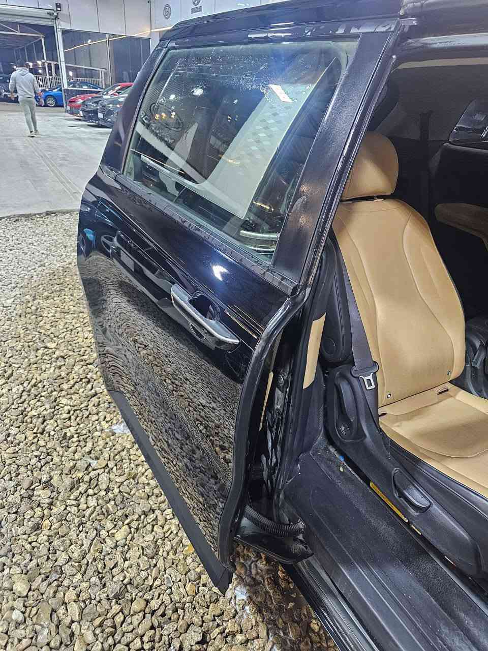 كرنفال ٢٣ حادث فقط قبق جنطه مكاني بابل بيع او مراوس حسب القانعه *********** سعر البيع ٢٨٠
