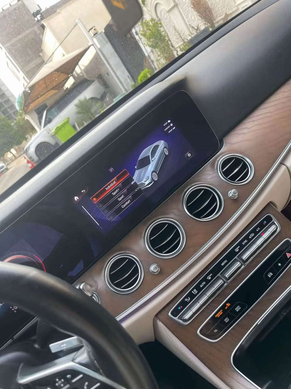 E350 AMG • ٢٠٢٢ • كاميرا٣٦٠
