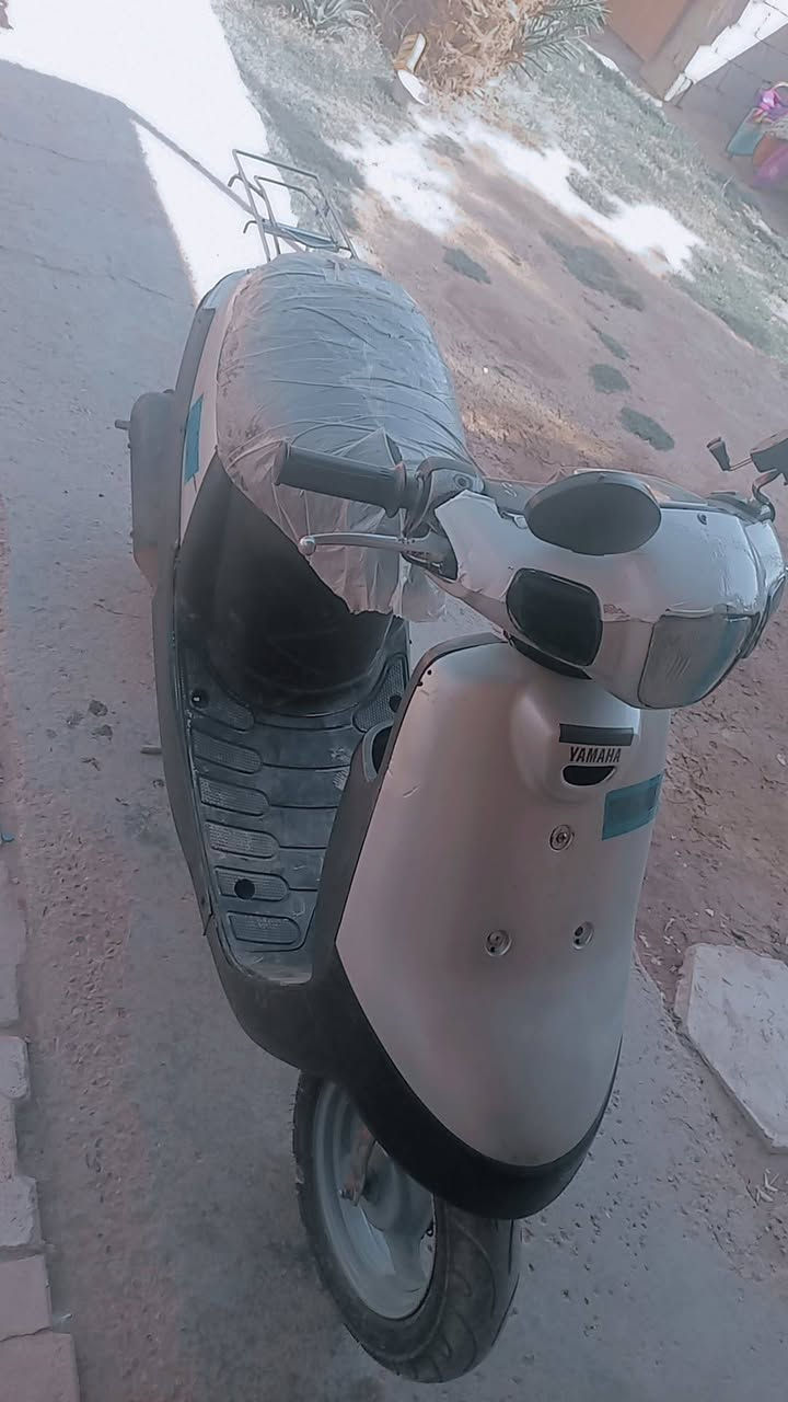 سلام عليكم دراجه للبيع كامله نقصهة باتري كهربائيات شغاله شاصي مكفول مكينه مفتوحه صوت اكسل مابيهة مكان مسيب الحاميه السعر ١٥٠ وبيهة مجال الاستفسار ***********
