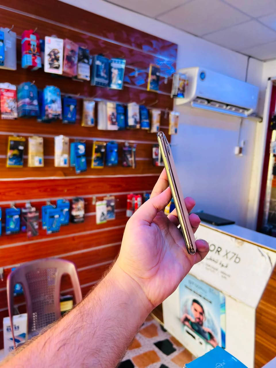 للبيع iPhone 11 Pro Max 📱
💾 الذاكرة: 256GB
🔋 البطارية: 74%
🛠️ الجهاز فقط مبدّل شاشة، نوعية تخبل وأم ضمان
 الباقي كله بلادي
بصمه الوجه شغال وكلشي بالجهاز شغال تمام
✨ الجهاز كلش نضيف ونظافته ممتازة
🛡️ مكفول حتى من الشخط

💰 السعر: 235 ألف فقط
📍 المكان: تكريت
📞 للاستفسار: ***********
