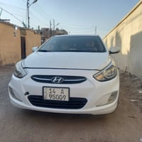 اكسنت خليجي • محرك مكفول • كامرا خلفية