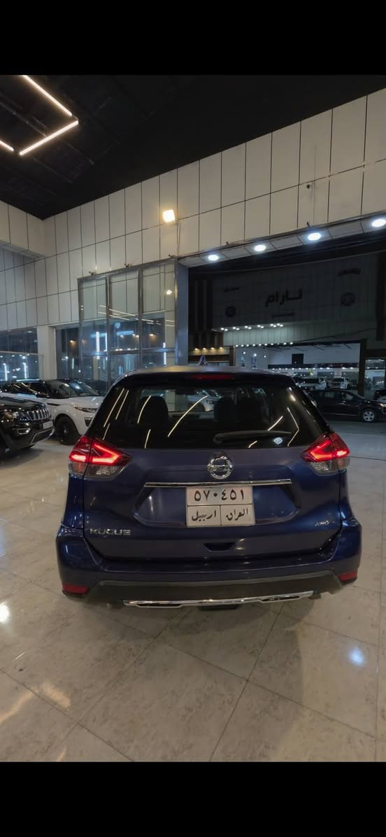 نيسان روك ٤ بارجة بي دةعم بي داخيلي ٤ قطع بدون دواخل فقط بخ *********** أربيل, العراق
