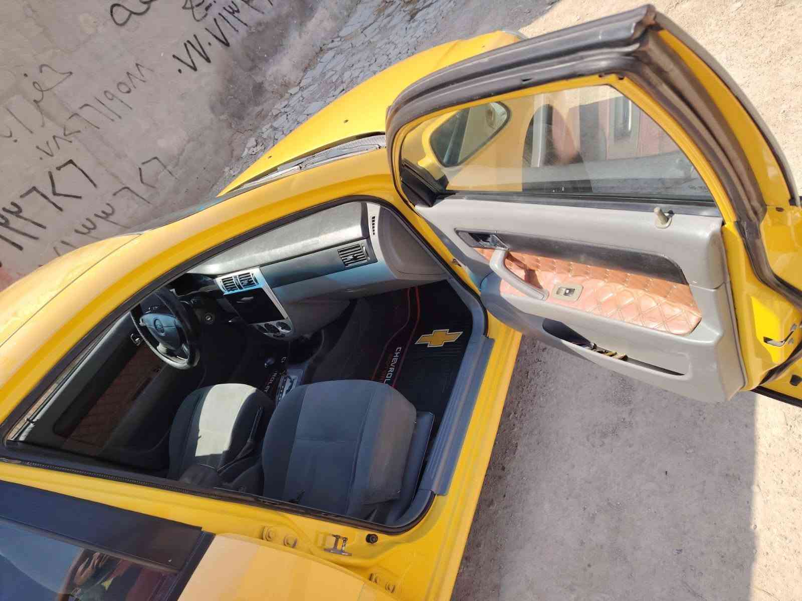 اوبترا مديل 2011 رقم بابل بسمي للبيع 55
بنيد او بدنه اليسره امبدلات بدون دواخل 
كير محرك تبريد صدر كهربائيا جاهزات 
مكاني بغداد ***********
