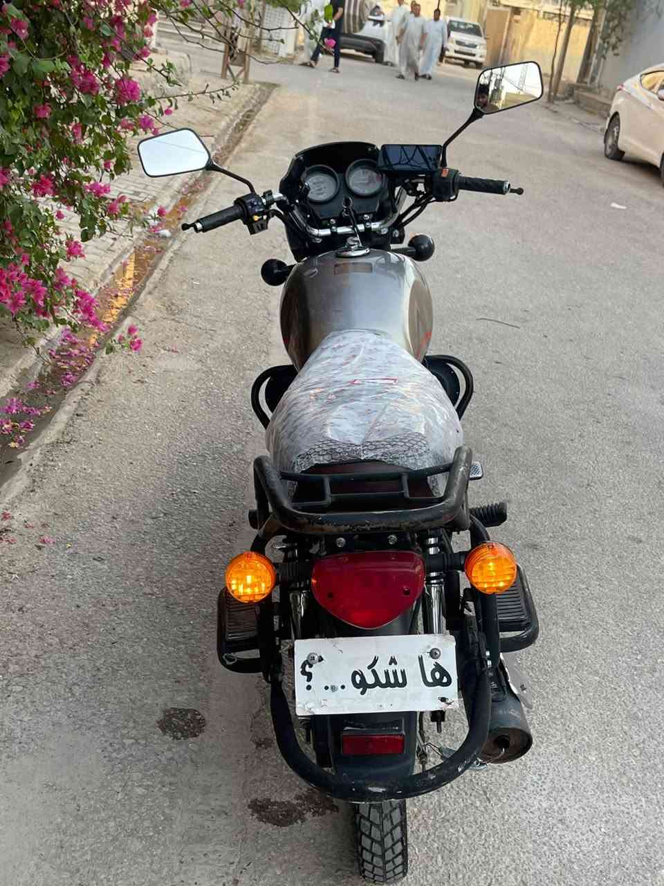 سلام عليكم دايون ٢٠٢٥ كامله مكمله مكفوله من كلشي شاصي ومحرك بل جيس ماشيه 15 ألف ما بيه كل نقص ربع ما تصرف عليه دراجه حديده بمعنا الكلمه بيه هورنات بوش ماخذهن ب٧٠ مكاني نجف رقمي *********** بي 
واتساب السعر (1350) مليون و٣٥٠  وبيه مجال للطيبين
اوراق سكنر كامله
