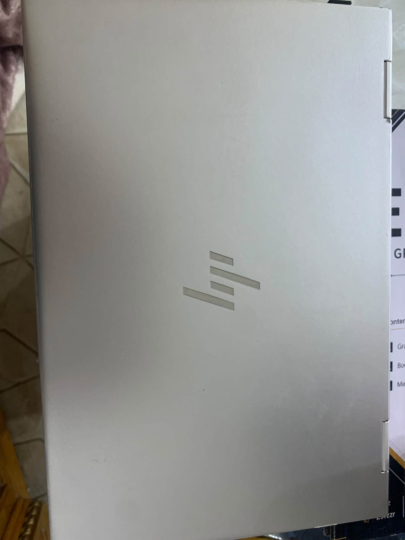 i5 الجيل العاشر • ٨ جيجا رام • شاشة لمس ٣٦٠°