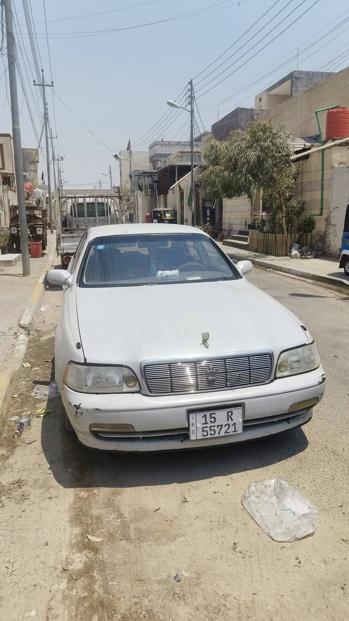 سلام عليكم ماجستا للمراوس موديل 93 سياره خير من الله محرك وكير شرط سياره اصوليه كفاله كص ونقل مصفره غرامات راعيها بغداد  مايطلب شي شوكت ما يعجبك تحول يكلك تدلل السياره بلبصره كهربائيات كلها شغاله سياره دواخلها مرتيه صدر 70/100 مصروف علها سياره بس عوزها بك لايت جه سايق ودعاميه خلفيه ماميه شوي تعبانات 
***********//***********
