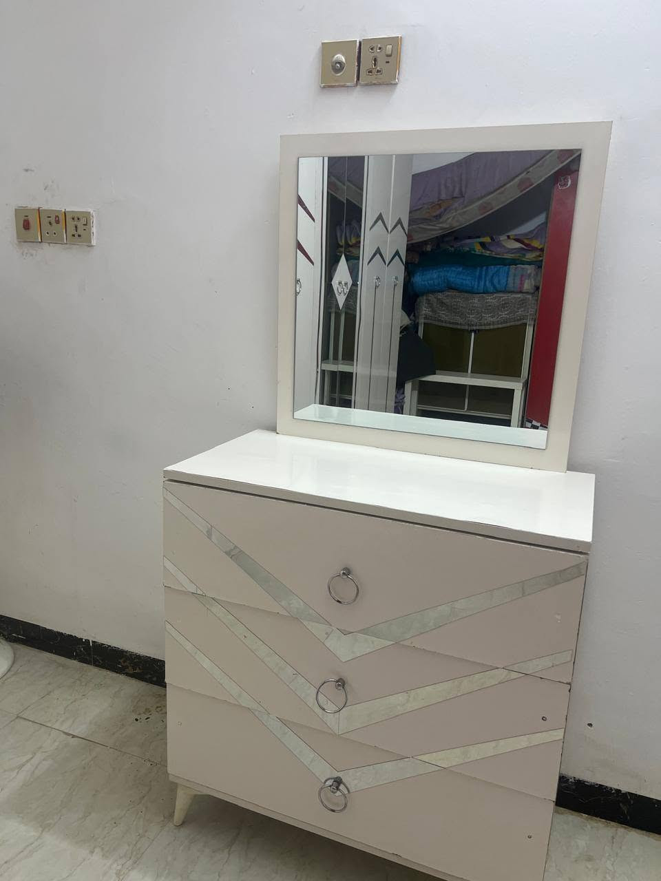 غرفه • نظيفه • خمس قطع