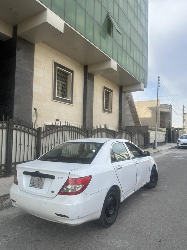بيوايدي f3  موديل ١١ 
كير عادي 
***********
