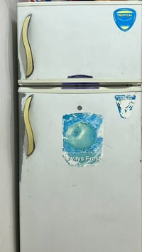 ثلاجة • نضيفه • منقوصه غاز‎‎‎‎‎‎‎‎‎‎‎‎‎