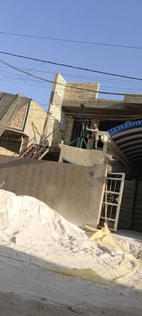 ونش • تصعيد مواد البناء