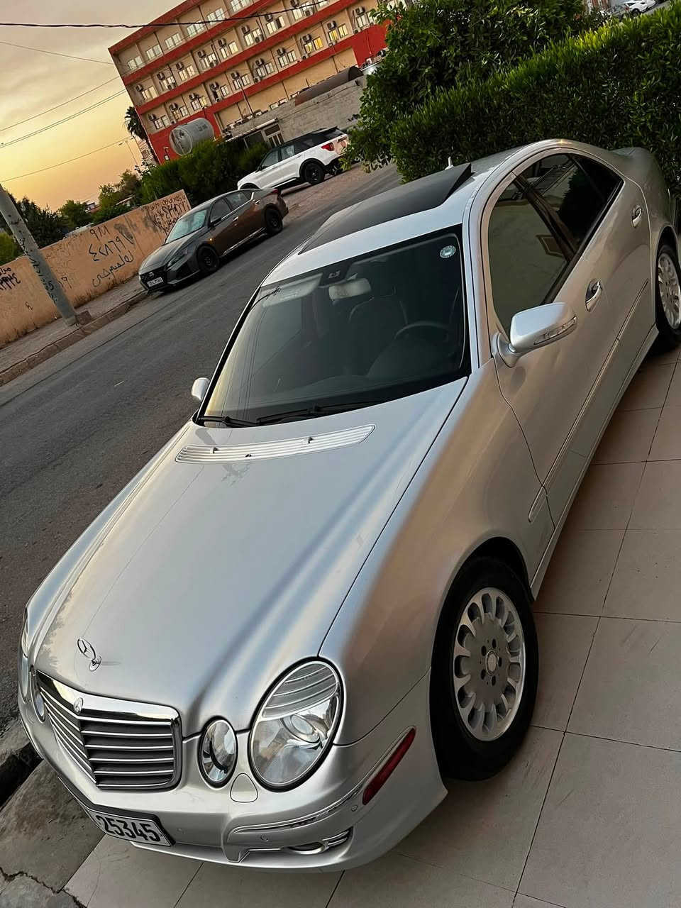 مارسيديس E200 كمبريسر • ٢٠٠٨ • بدون صبغ