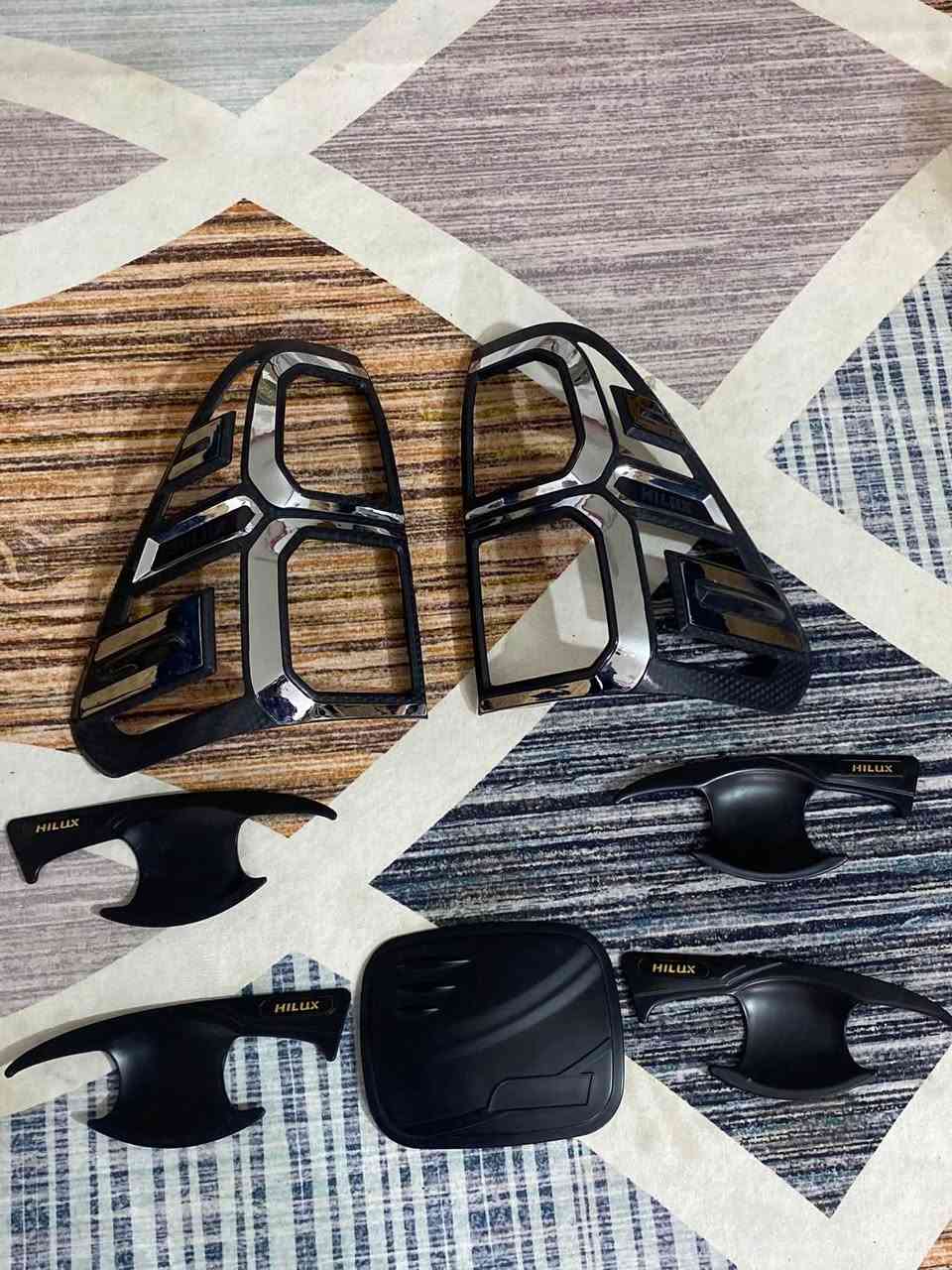 سلام عليكم غراض لبيع مال تيوتا ترهم ع موديل 16فوك مكان رفاعي
***********

نص مكتوب في الصور:
- SHOT ON MI 10T