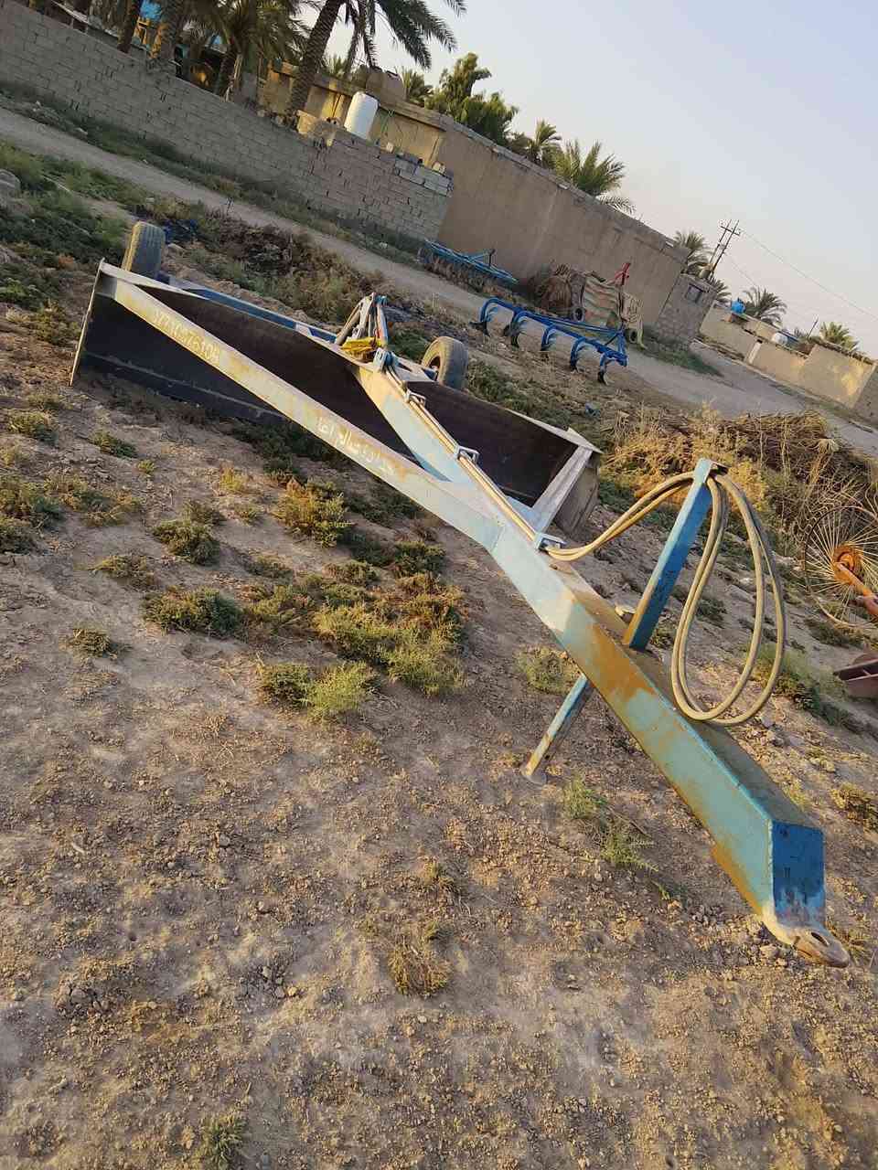 السلام عليكم معدللان للبيع 3 متر او ربع مكان ديالى بلدروز معدللان نضيف مابيه أي كسر 
***********
مكلف بل نشر
